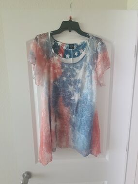 Patriotic Red and Blue Short Sleeve Tunic Top